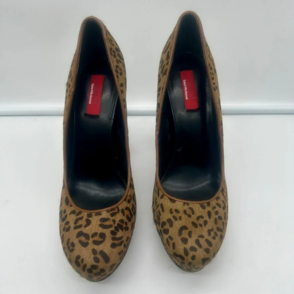 NEW Red Saks Fifth Avenue Ramona Platform Heels Women 8.5 Dyed Calf Fur‎ Leopard